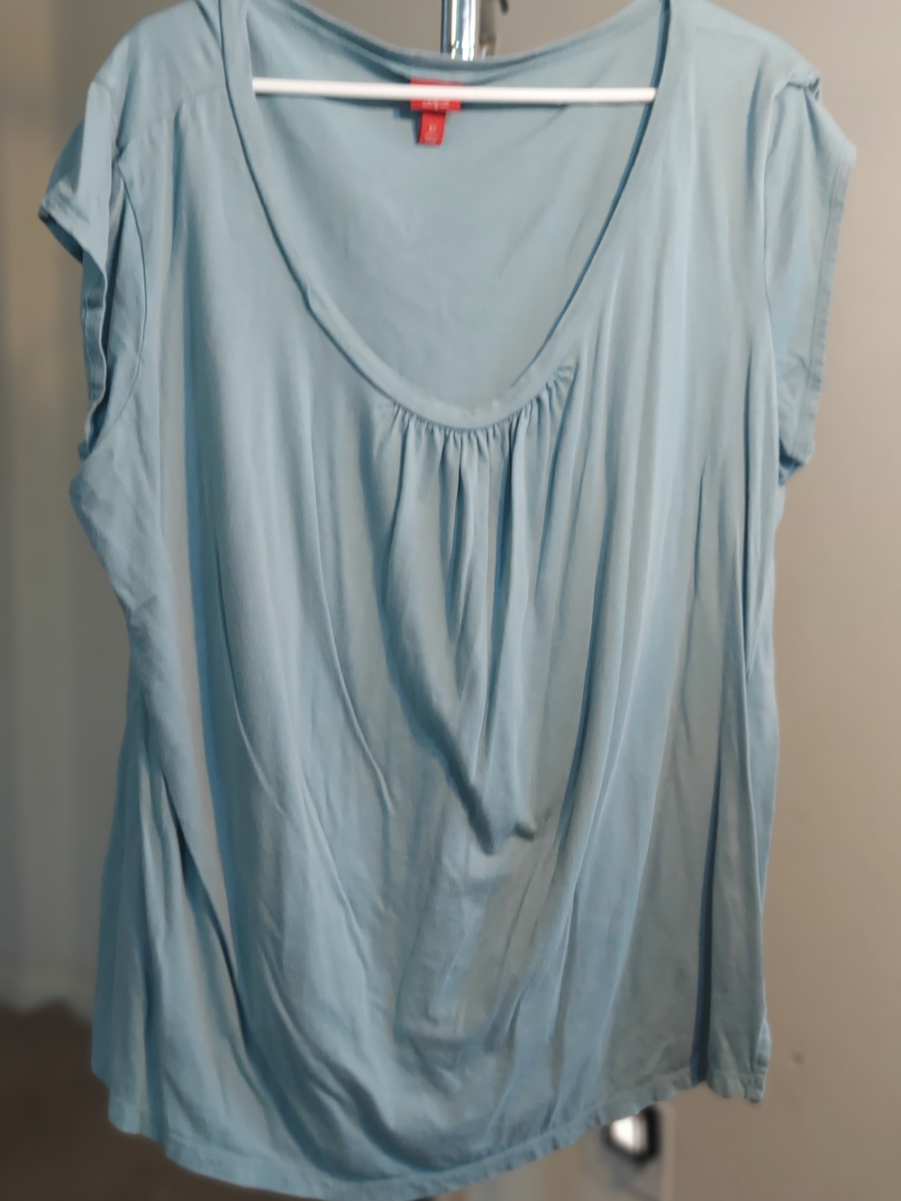 Massimo Light Blue Scoop-Neck Gathered Tank